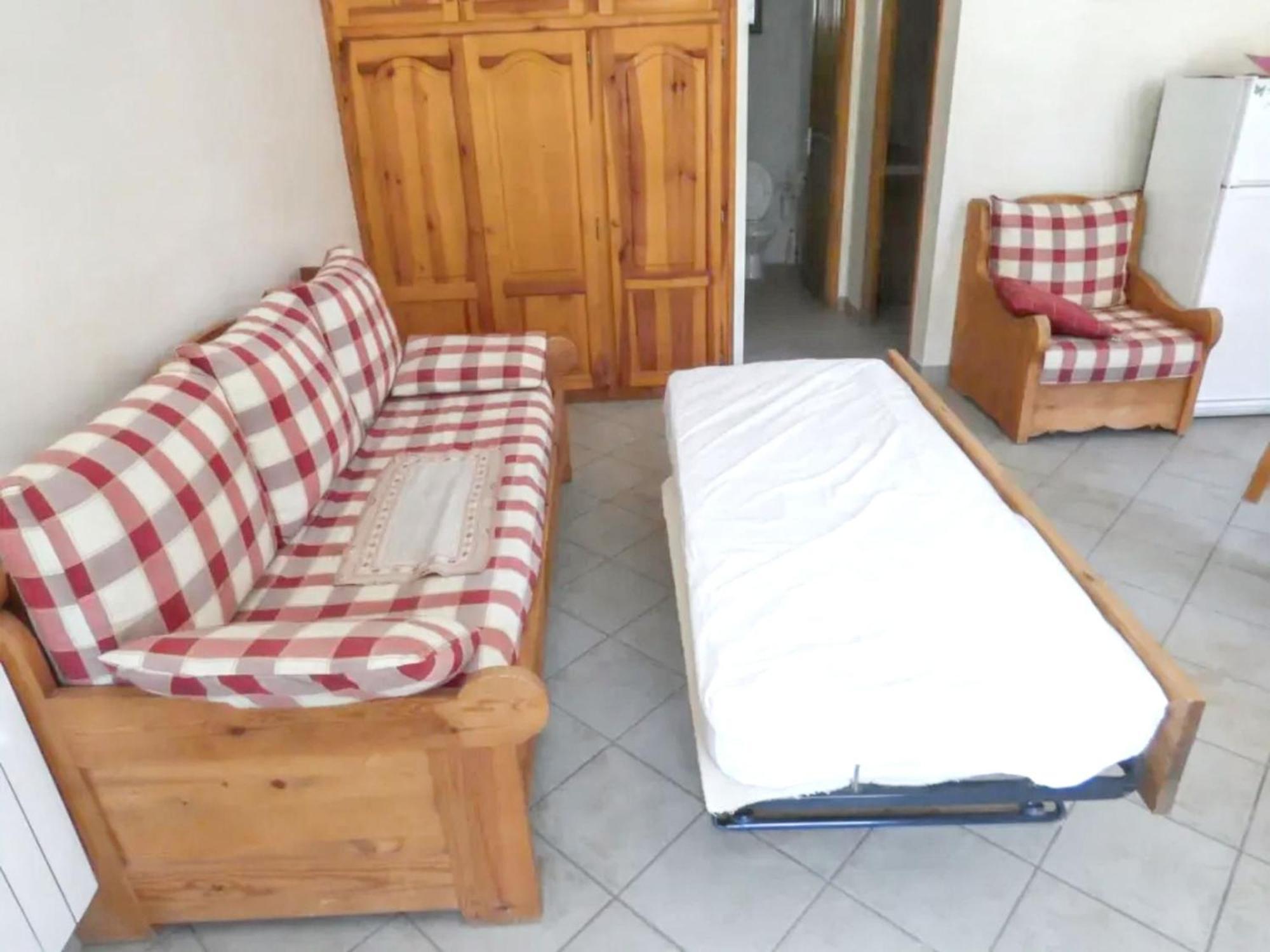Appartement Paisible A Saint-Crepin Avec Vue Sur La Montagne Exterior foto